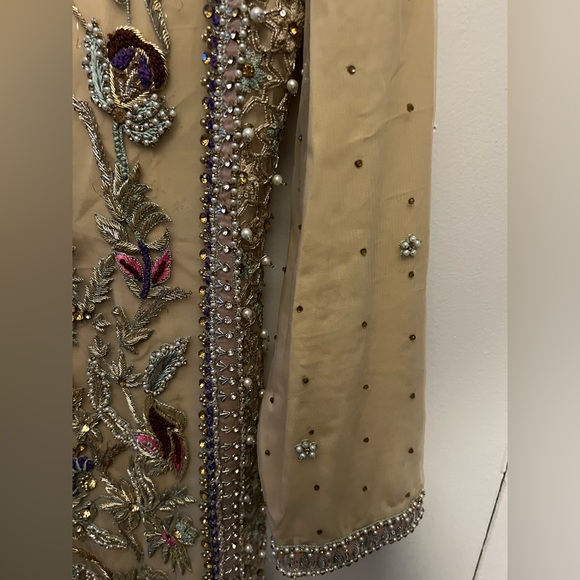 Pakistani Indian Designer Dress Heavy Hand Embroidery Heavy Shalwar Kameez Sz Sm - Picture 8 of 16